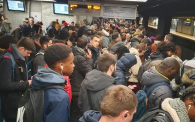 [Grève SNCF-RATP] Les usagers subissent des conditions de transport inacceptables